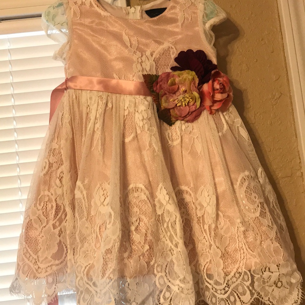 Rose gold colored 3t dress with lace overlay